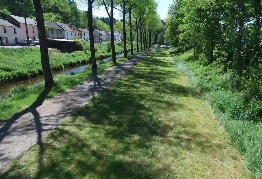 Une vue d’ensemble du parcours de pêche et de l’infrastructure « Maison de la Pêche du Luxembourg »